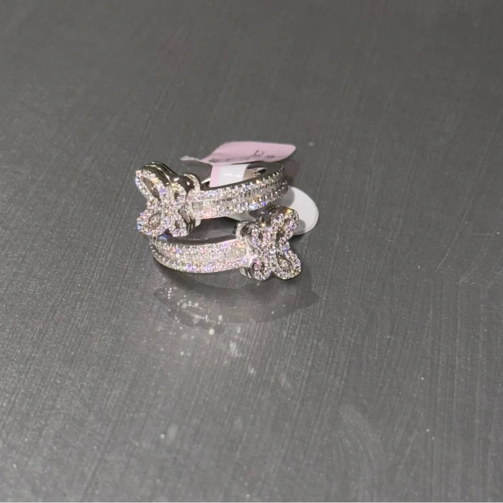 Vvs diamond butterfly Moissanite ring, 100% passes diamond testers Gift for her - Picture 3 of 8